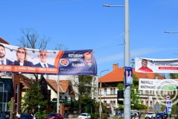 Ma jár le a határidő a választási plakátok eltávolítására