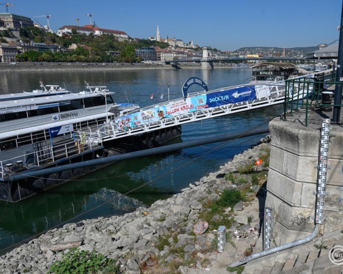 Rekordalacsony a Duna: 1 centiméter a vízszintje